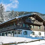 Apartament In Near Lift